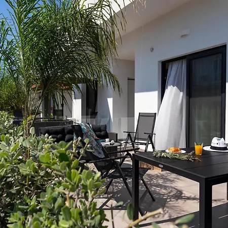Lucian City Apartments Rhodes City Room photo