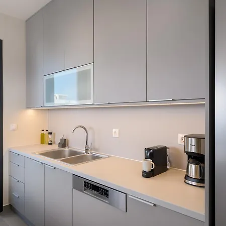 Lucian City Apartments Rhodes City Room photo
